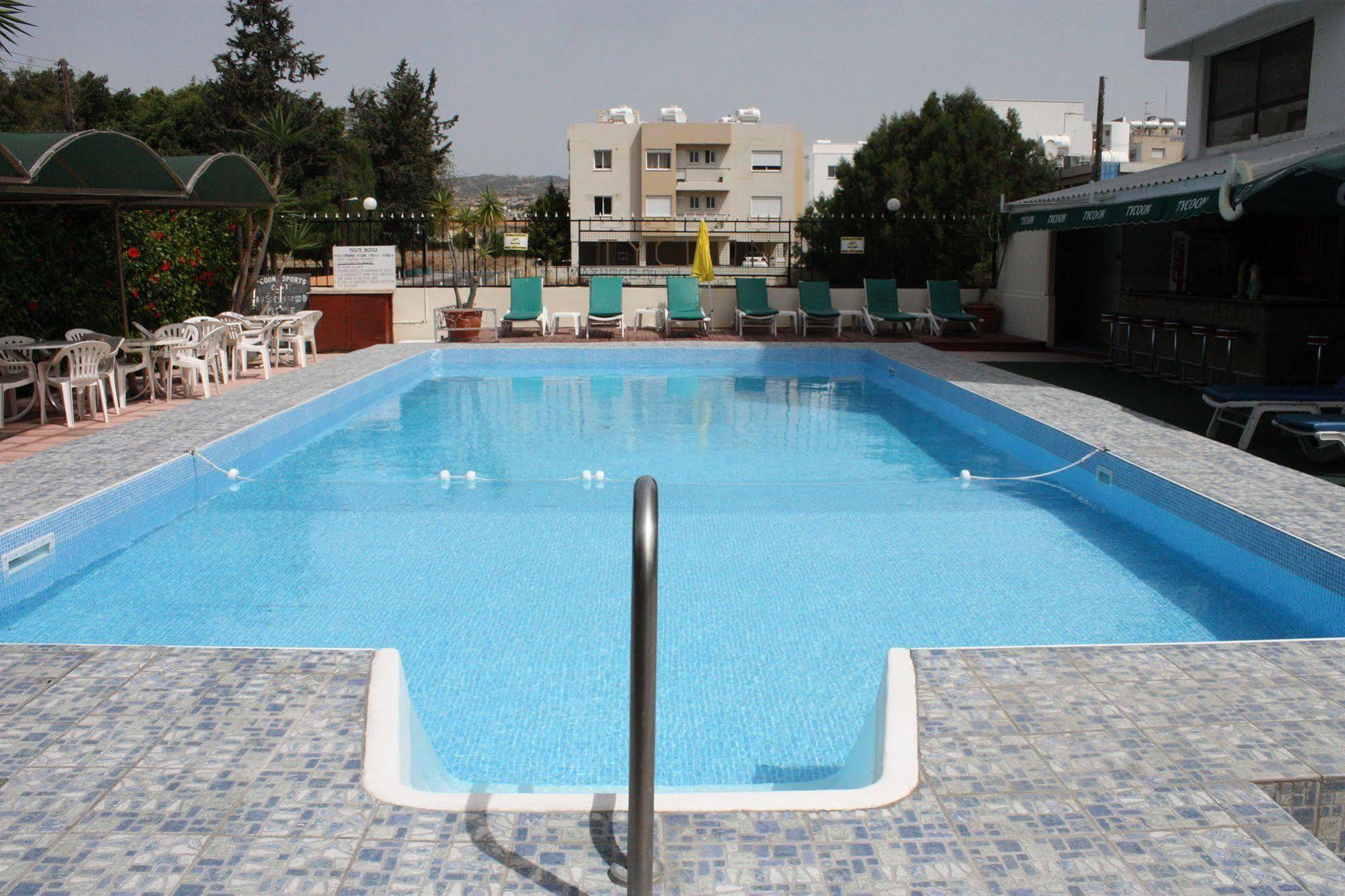 Tycoon Apartments Limassol Eksteriør billede