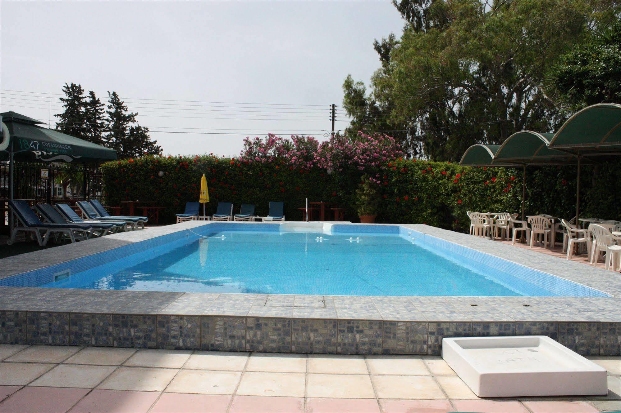 Tycoon Apartments Limassol Eksteriør billede