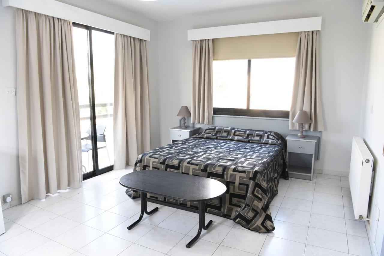 Tycoon Apartments Limassol Eksteriør billede