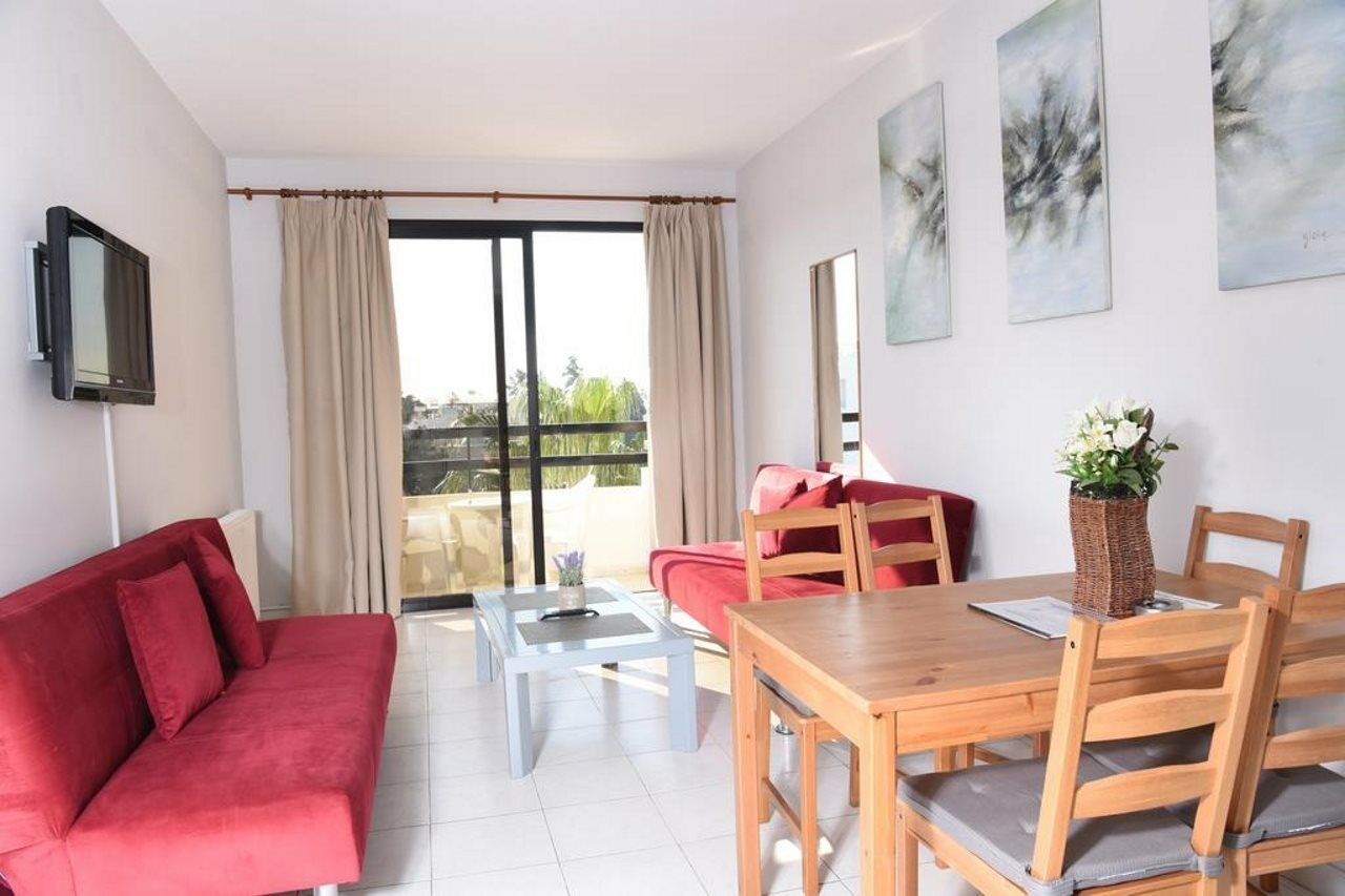 Tycoon Apartments Limassol Eksteriør billede
